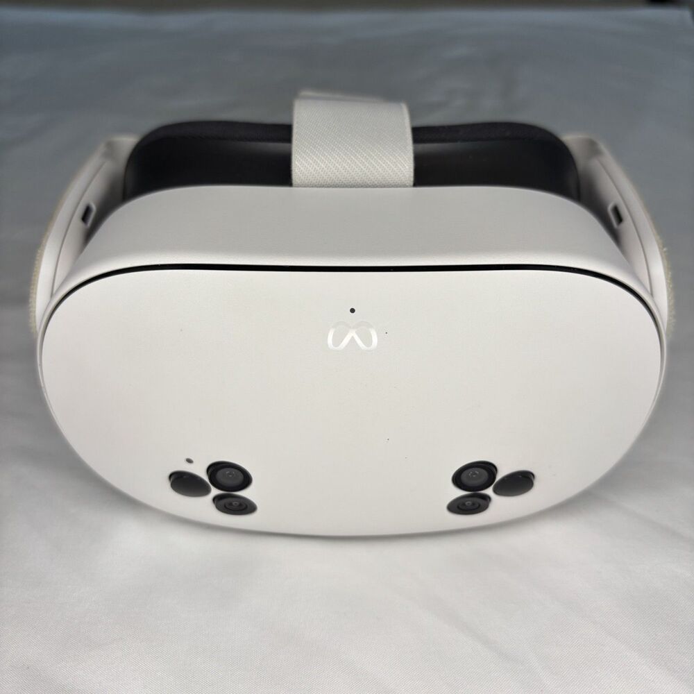Meta (Oculus) Quest 3S 128GB VR Headset Only – Tested & Fully Functional